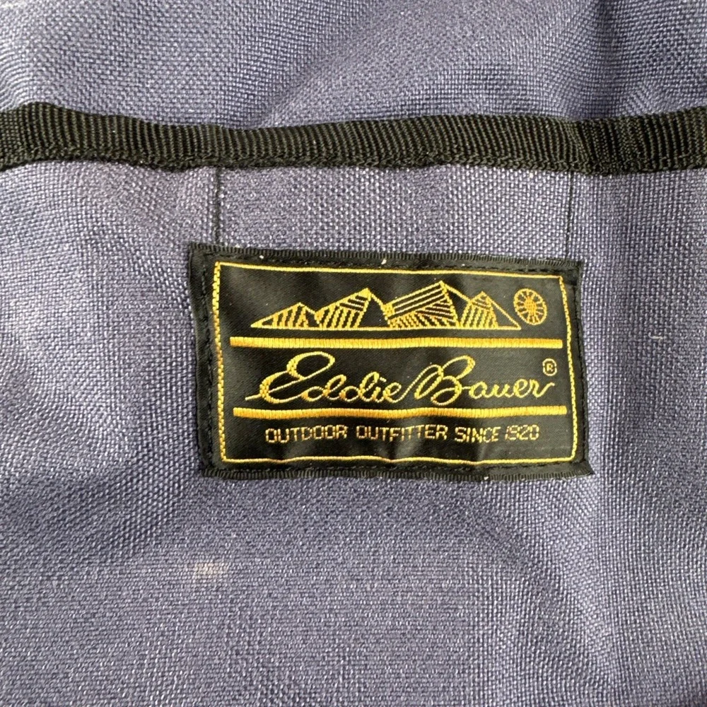 Vintage Eddie Bauer Gym Bag Purple Zip Up Duffle Luggage 30